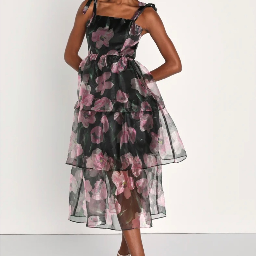 Lulus Valiant Charmer Black Floral Print Tie-Strap Tiered Midi Dress